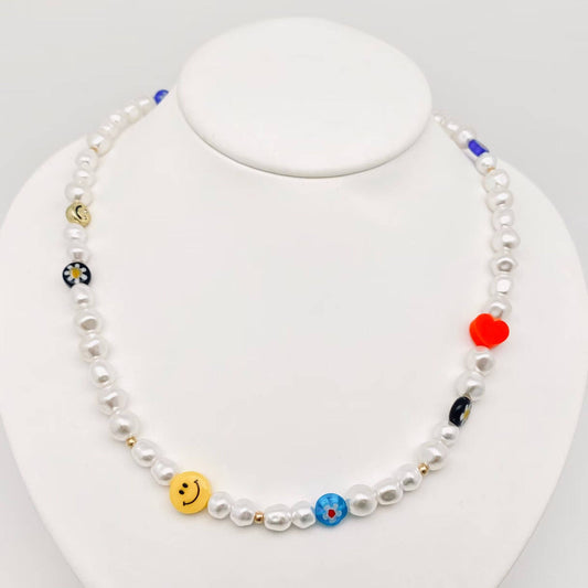 Eclectic Imitation Pearl Choker